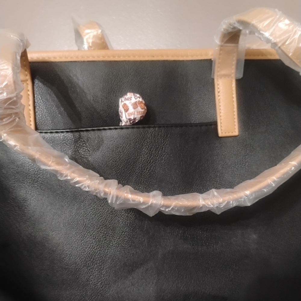 Tahari Kristen Black & Tan Tote NWT - Picture 8 of 10